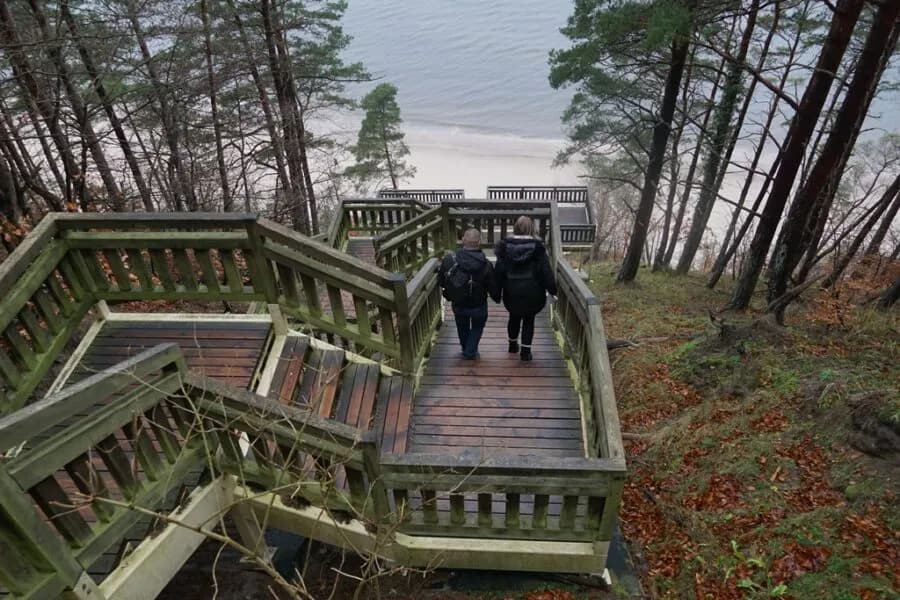 Kawcza Góra ile schodów – poznaj trudności i piękne widoki
