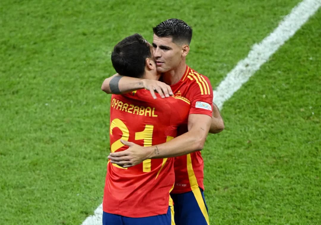 Kto jest kapitanem Hiszpanii? Poznaj Álvaro Moratę i jego rolę w drużynie