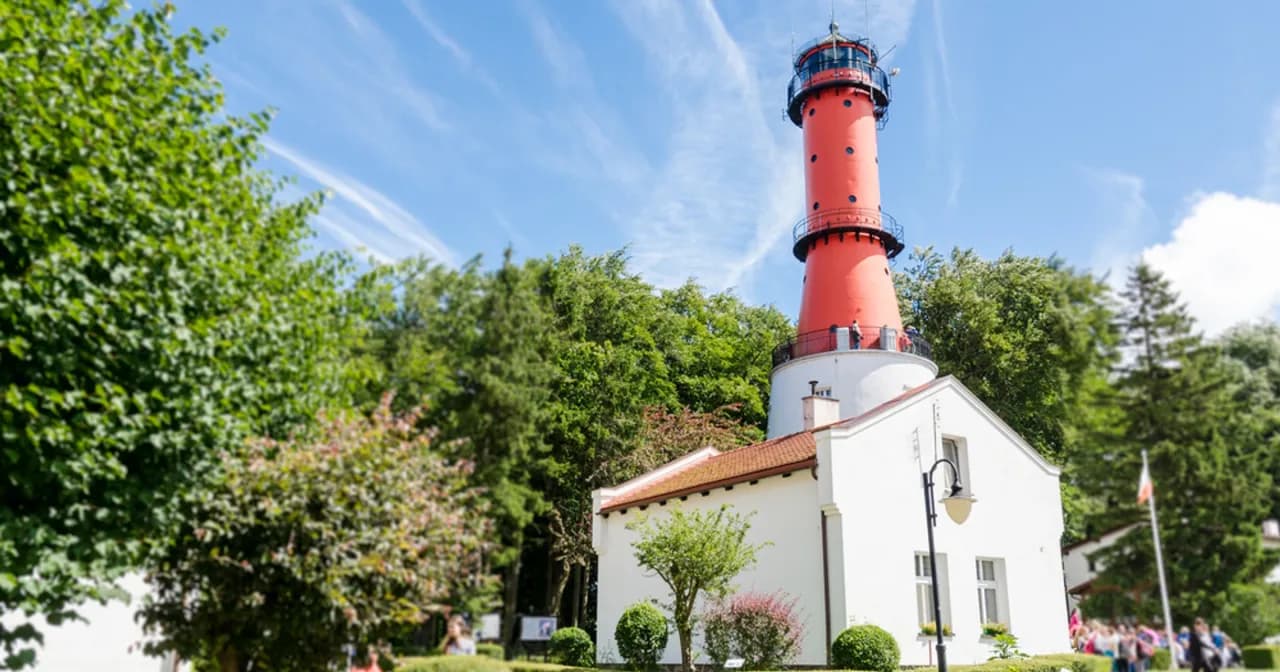 Co zwiedzić w Jastrzębiej Górze? Odkryj ukryte skarby regionu