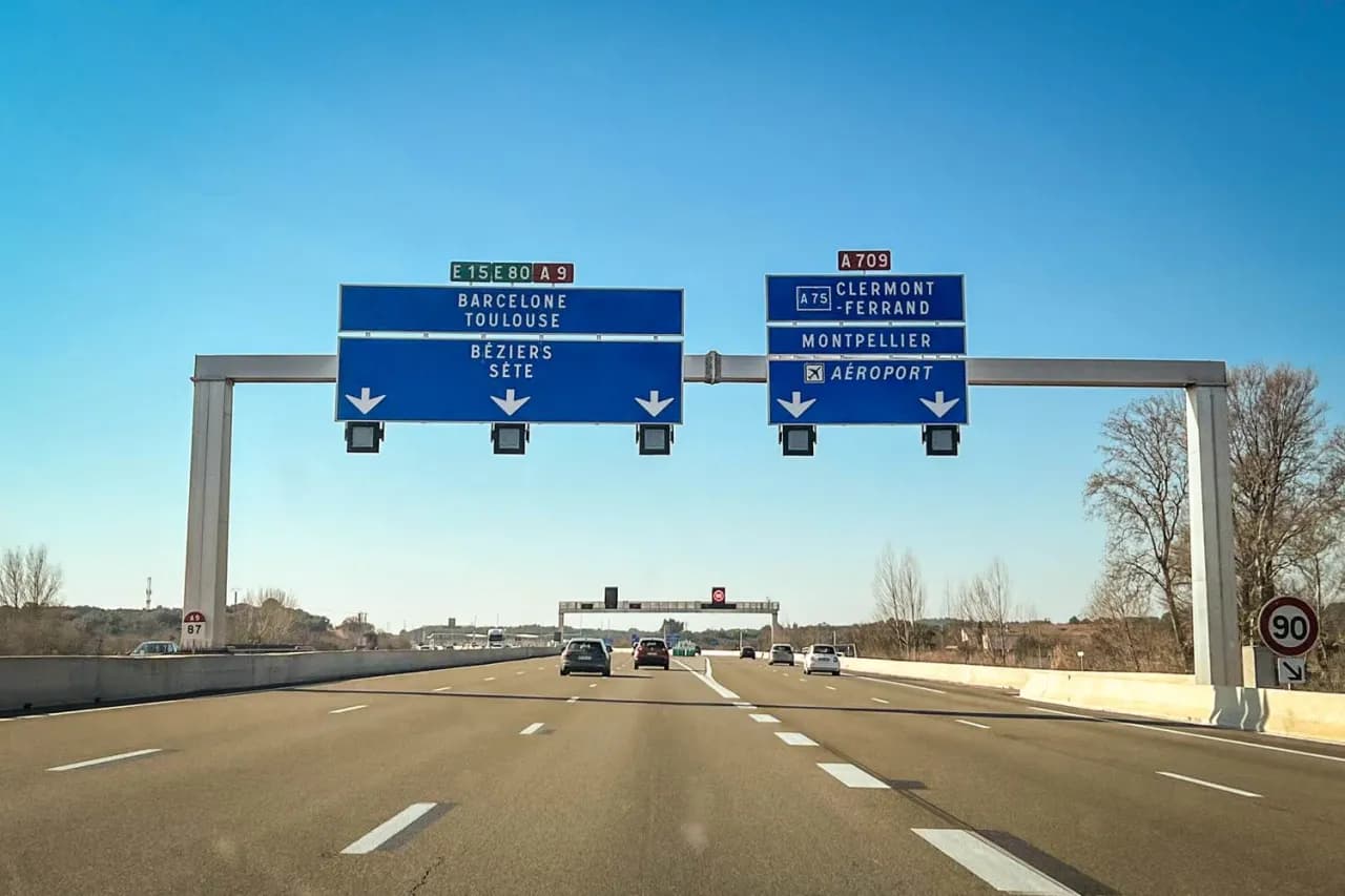 Jakie państwa mijasz podróżując z Polski do Hiszpanii? Sprawdź trasy