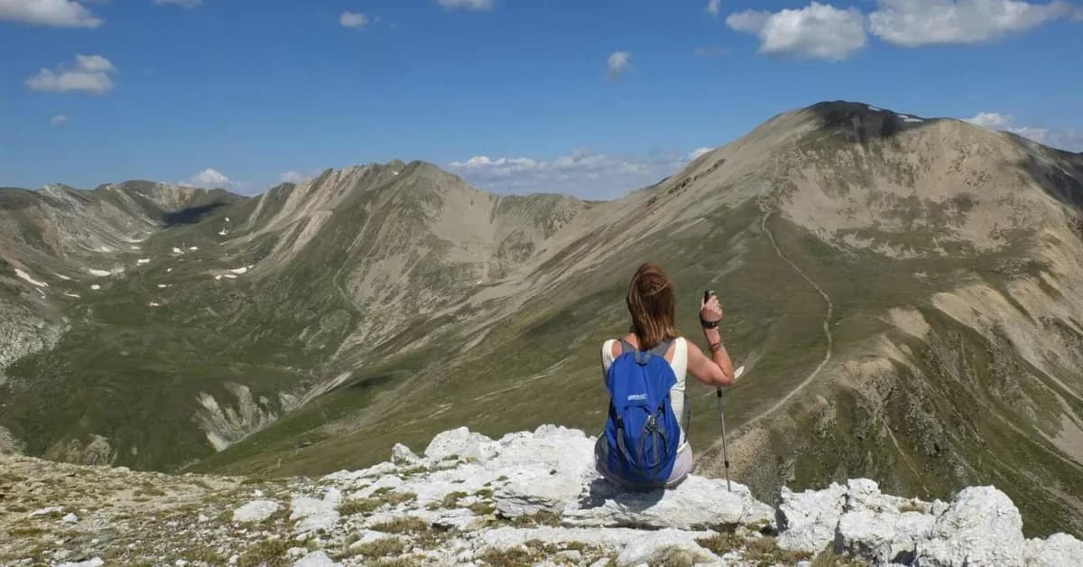 Czy w ciąży można chodzić po górach? Bezpieczne wędrówki dla mam