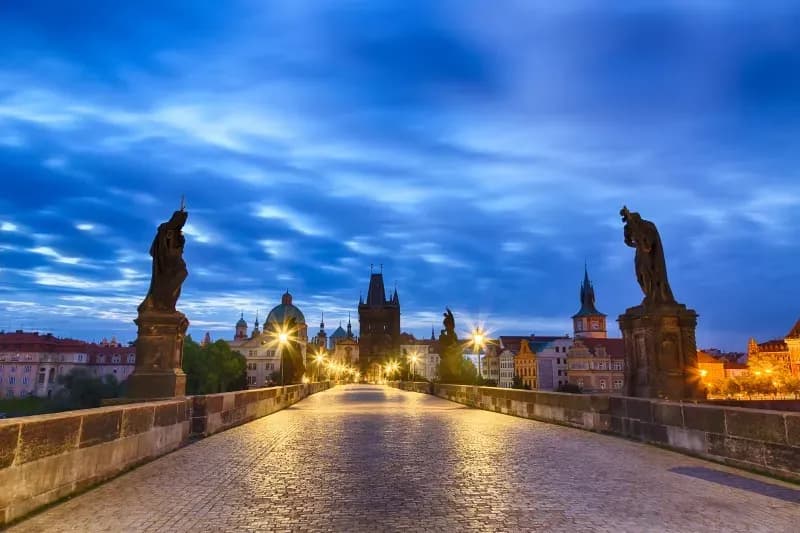 Stara Praga atrakcje: Odkryj ukryte skarby i wyjątkowe miejsca