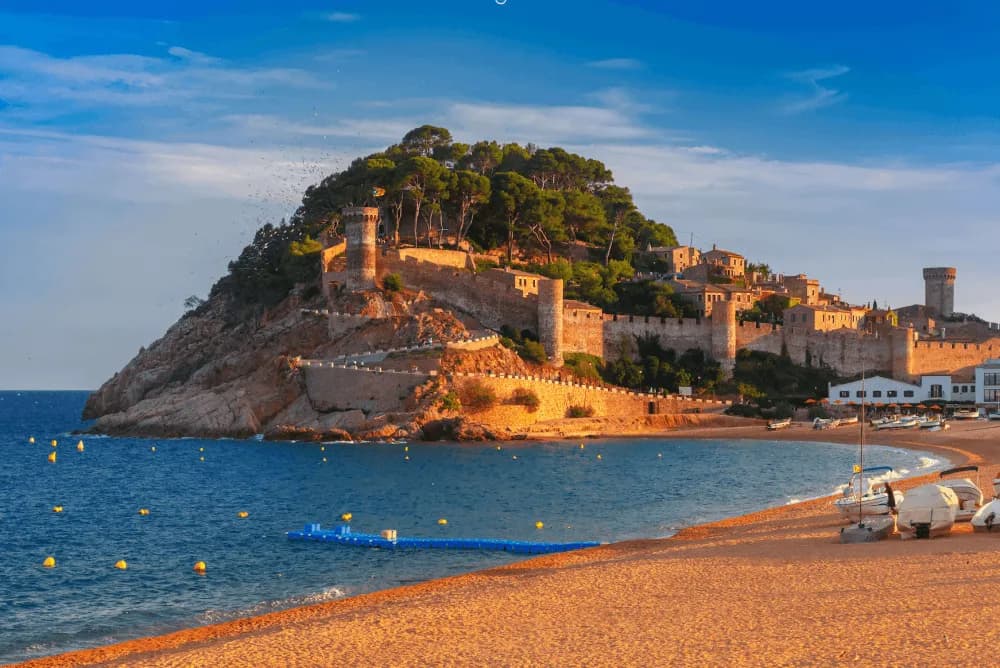 Co zabrać na wakacje do Hiszpanii, aby uniknąć nieprzyjemności?